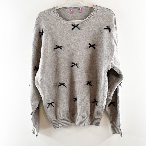 Edikted Satin Bow Applique Long Sleeve Crewneck Sweater Gray M / L - Picture 2 of 7